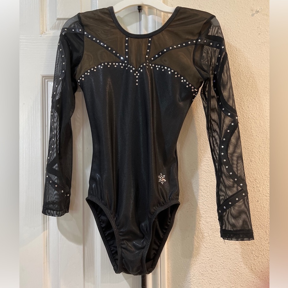 Womens Snowflake Competition Leo